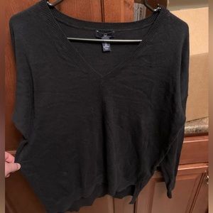 Women’s long sleeve sweater